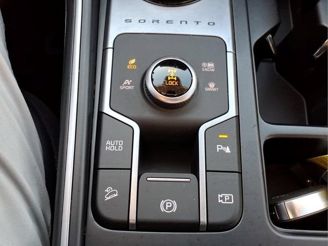 2025 Kia Sorento Hybrid EX