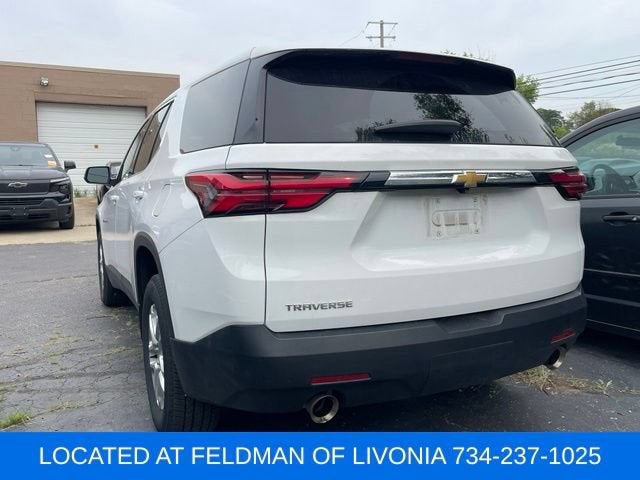 2023 Chevrolet Traverse LS
