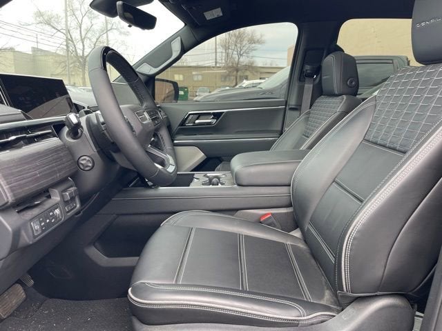 2024 GMC Sierra EV Denali Edition 1