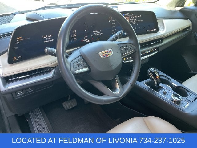 2024 Cadillac XT4 Premium Luxury