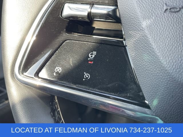 2024 Cadillac LYRIQ Luxury 1