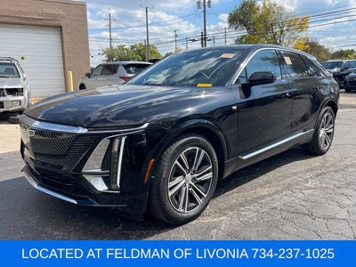 2024 Cadillac LYRIQ Luxury 2