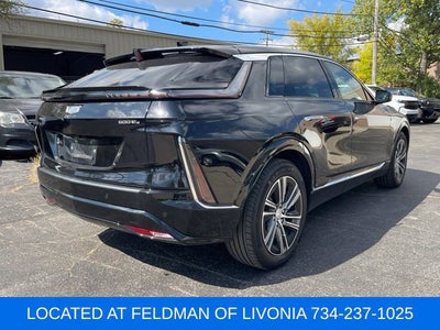 2024 Cadillac LYRIQ Luxury 2