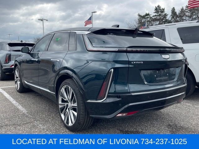 2024 Cadillac LYRIQ Luxury 3