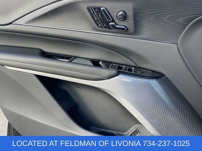 2024 Cadillac LYRIQ Sport 2