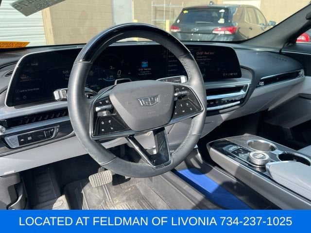 2024 Cadillac LYRIQ Sport 2