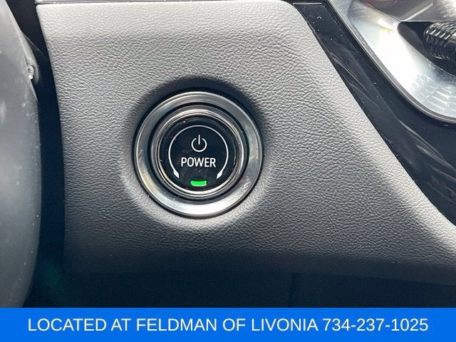 2024 Cadillac LYRIQ Sport 2