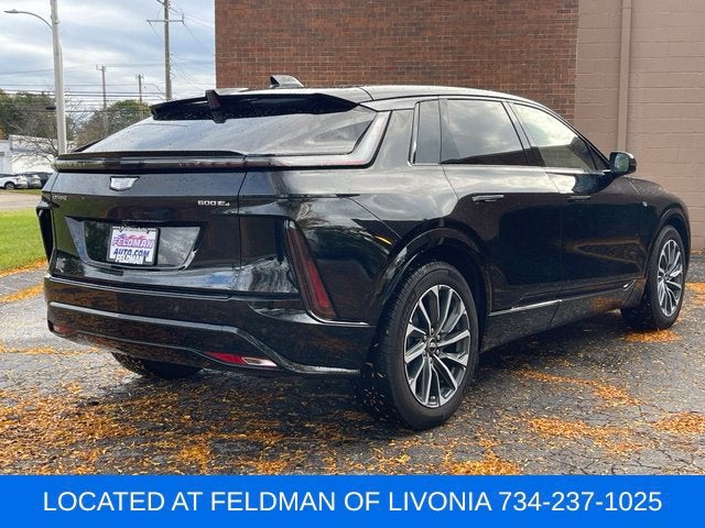 2024 Cadillac LYRIQ Sport 2