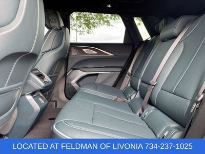 2024 Cadillac LYRIQ Sport 3