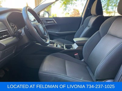 2024 Mitsubishi Outlander ES 2.5 S-AWC