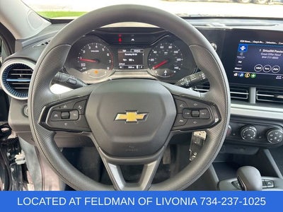 2025 Chevrolet Trax LS