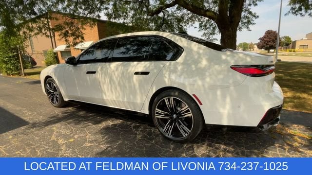 2023 BMW 760 i xDrive