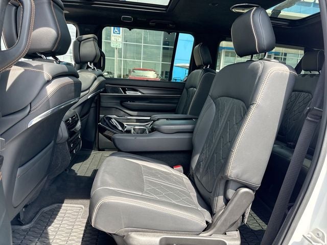 2024 Jeep Grand Wagoneer L Series III