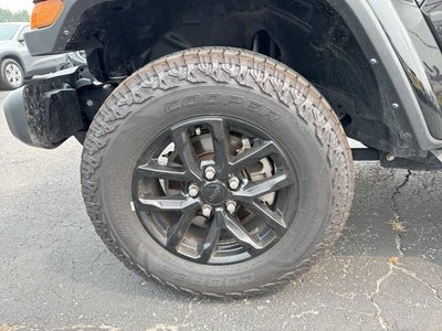 2022 Jeep Gladiator Sport