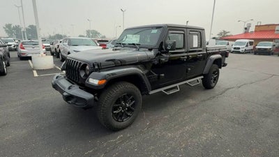 2022 Jeep Gladiator Sport