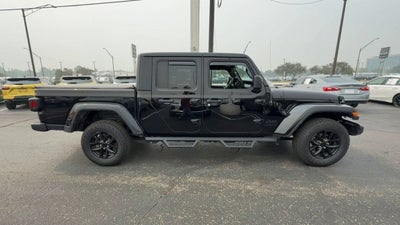 2022 Jeep Gladiator Sport