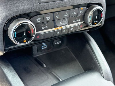 2022 Ford Escape Plug-In Hybrid Titanium