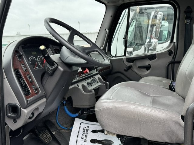 2007 Freightliner M2 BOOM TRUCK