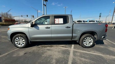2023 Chevrolet Silverado 1500 Custom