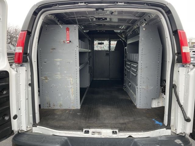 2018 Chevrolet Express 3500 Work Van Cargo