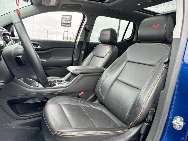 2023 GMC Acadia AT4