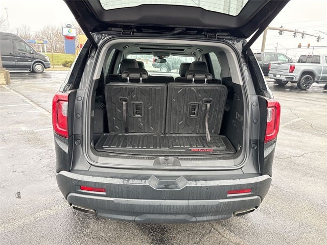 2021 GMC Acadia SLT
