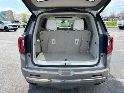 2022 GMC Acadia Denali