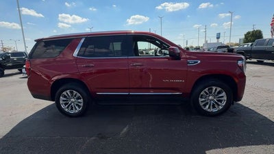 2023 GMC Yukon SLT