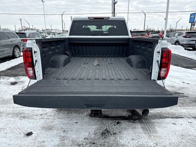 2024 GMC Sierra 2500HD Pro