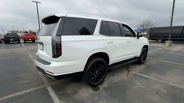 2025 Cadillac Escalade Luxury