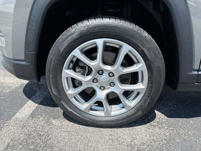 2023 Jeep Compass Latitude Lux