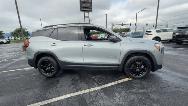 2024 GMC Terrain AT4