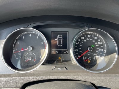 2019 Volkswagen Golf Base