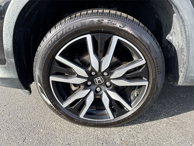 2019 Honda Pilot Touring 8 Passenger