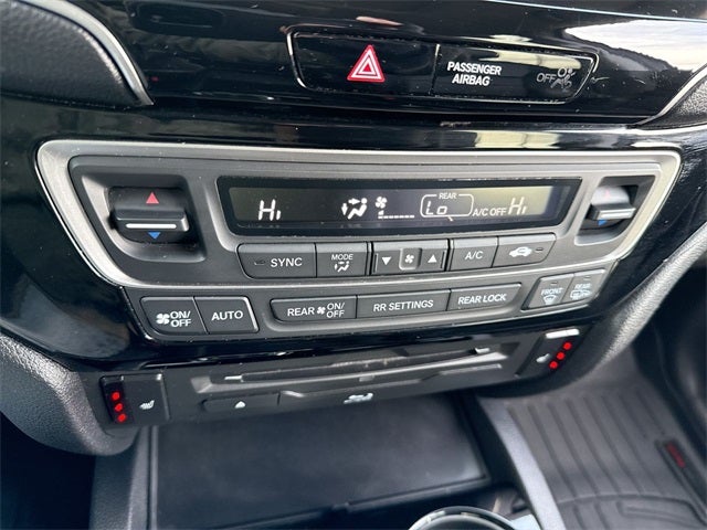 2019 Honda Pilot Touring 8 Passenger