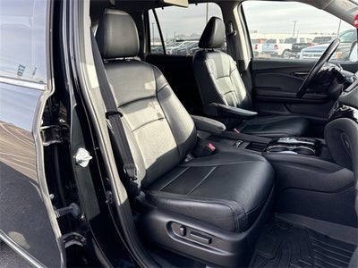 2019 Honda Pilot Touring 8 Passenger