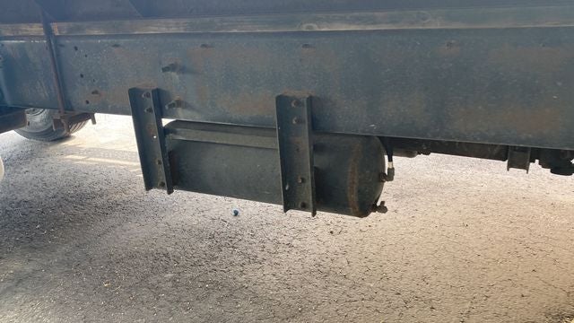 2015 Hino 26FT BOX TRUCK Base