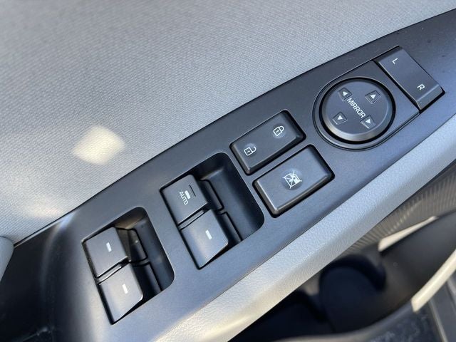 2020 Hyundai IONIQ PLUG-IN HYBRID SE