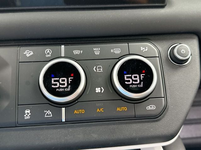 2025 Land Rover Defender 110 S