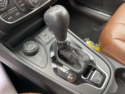 2019 Jeep Cherokee Overland