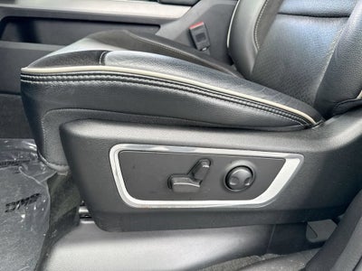 2023 RAM 1500 Laramie Crew Cab 4x4 5'7" Box