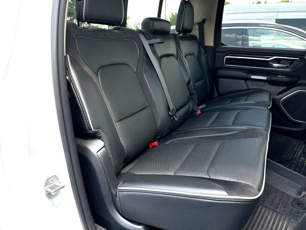 2021 RAM 1500 Laramie Crew Cab 4x4 5'7" Box