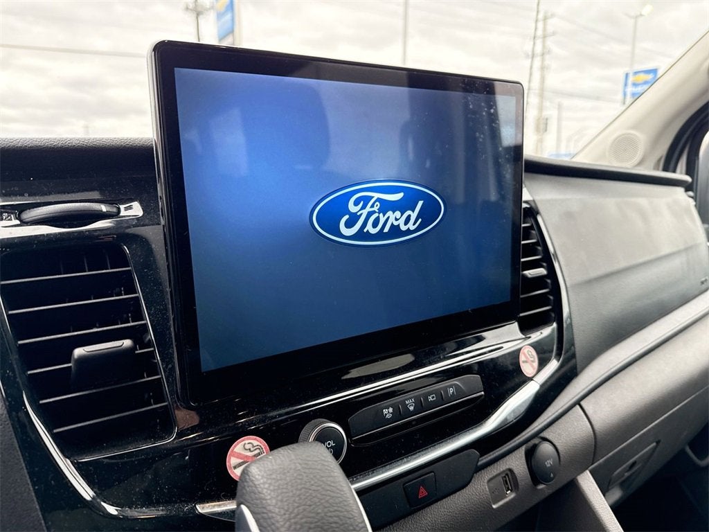 2023 Ford Transit Passenger Wagon XL