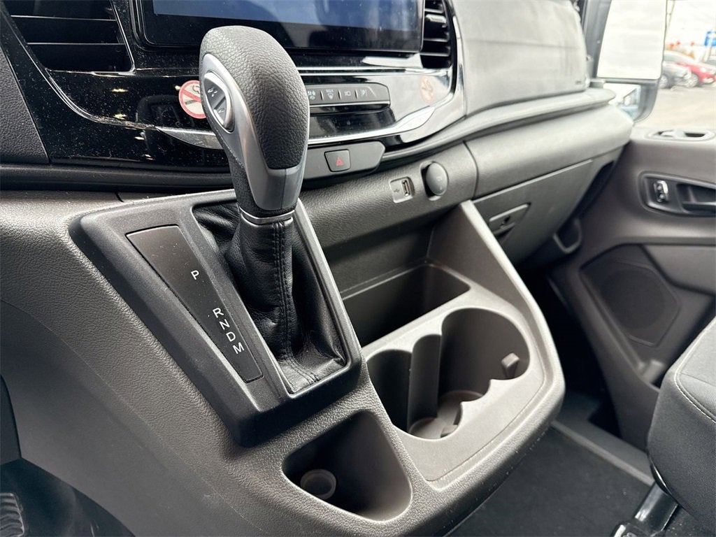 2023 Ford Transit Passenger Wagon XL