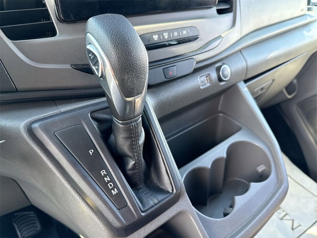 2022 Ford Transit Passenger Wagon XL