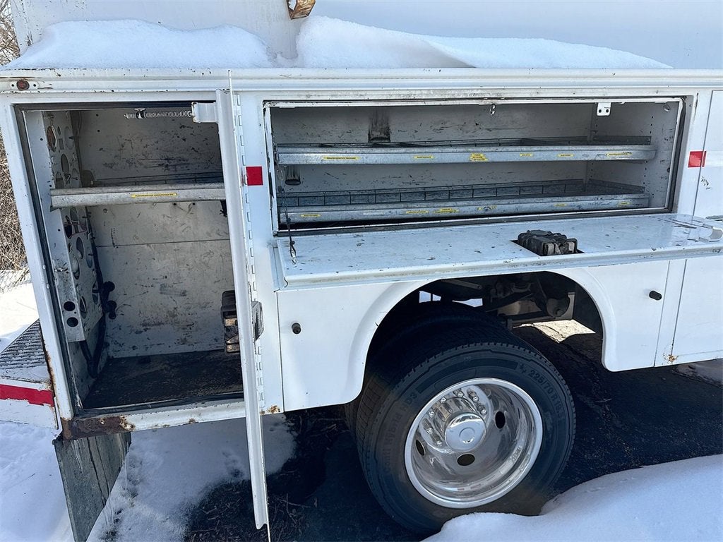 2024 Ford Super Duty F-450 DRW XL