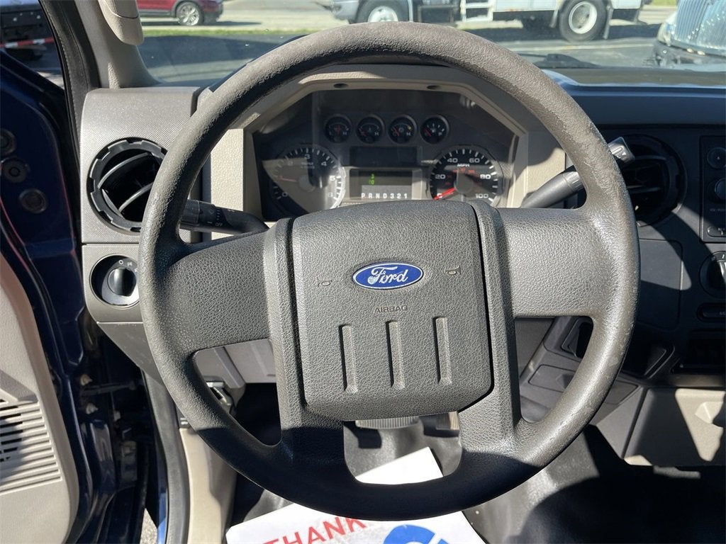 2008 Ford Super Duty F-350 DRW XL