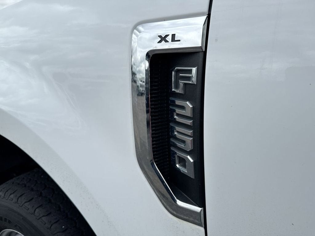 2022 Ford Super Duty F-250 SRW XL