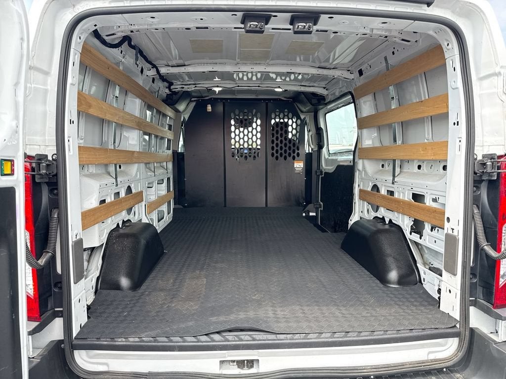2025 Ford Transit Cargo Van T-250 130" Low Rf 9070 GVWR RWD