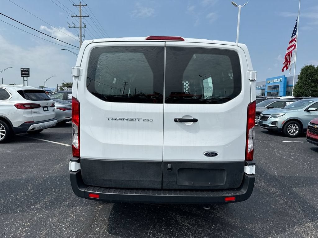 2025 Ford Transit Cargo Van T-250 130" Low Rf 9070 GVWR RWD